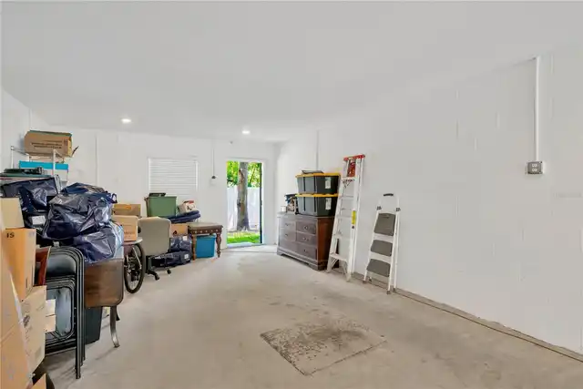 Listing Photo 19
