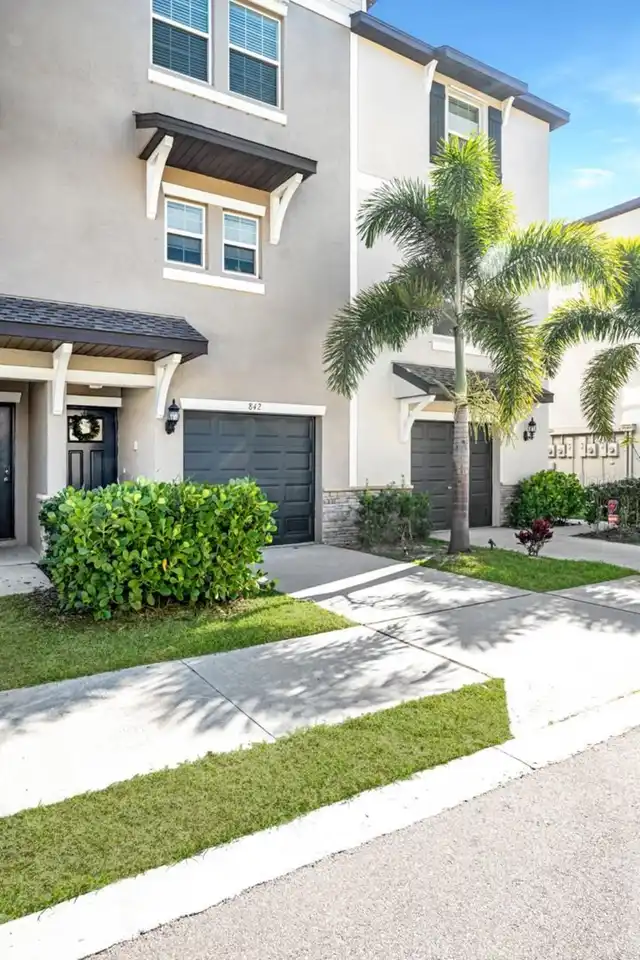 Listing Photo 21