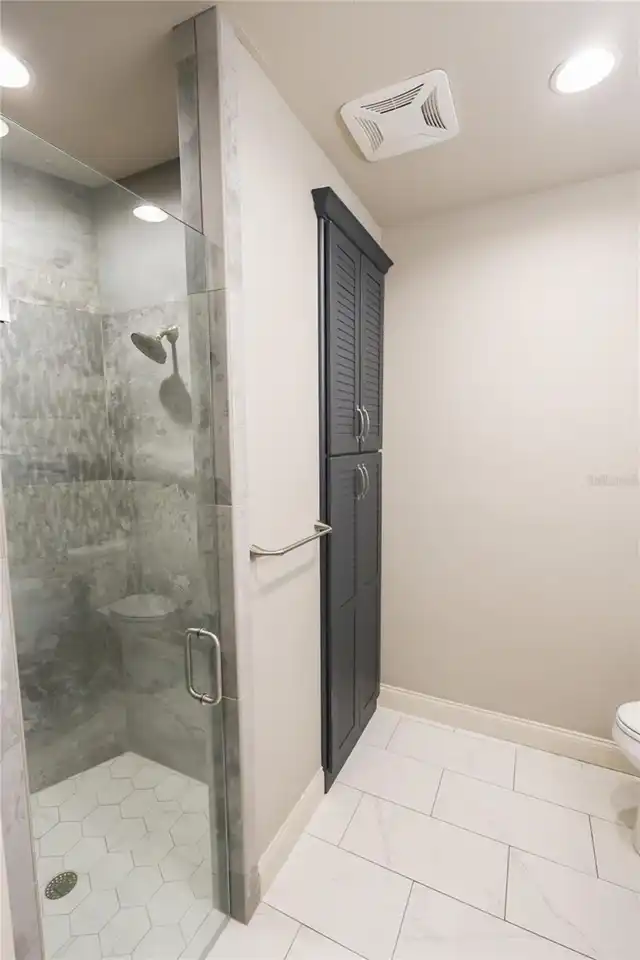 Listing Photo 54