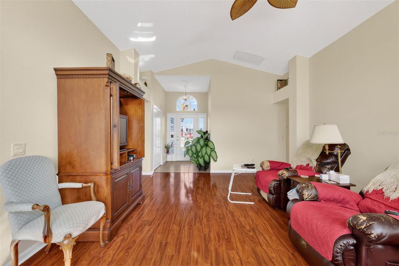 Listing Photo 7