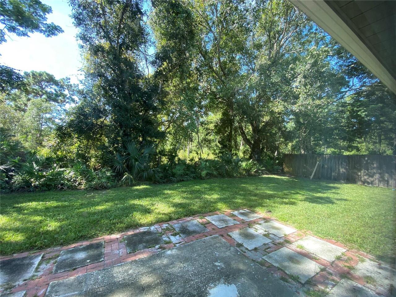 Listing Photo 16