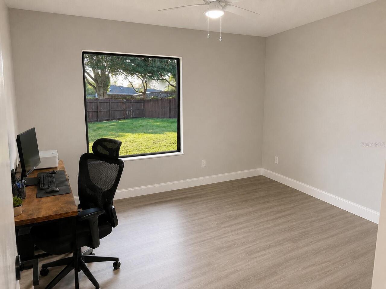 Listing Photo 9