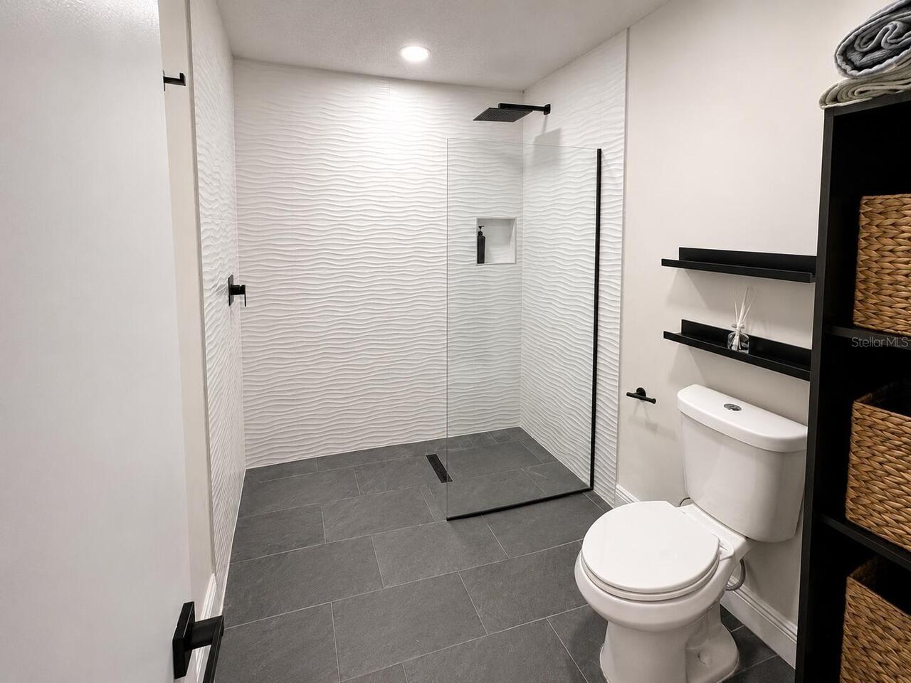 Listing Photo 24
