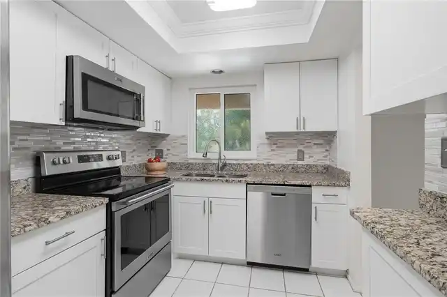 Listing Photo 7