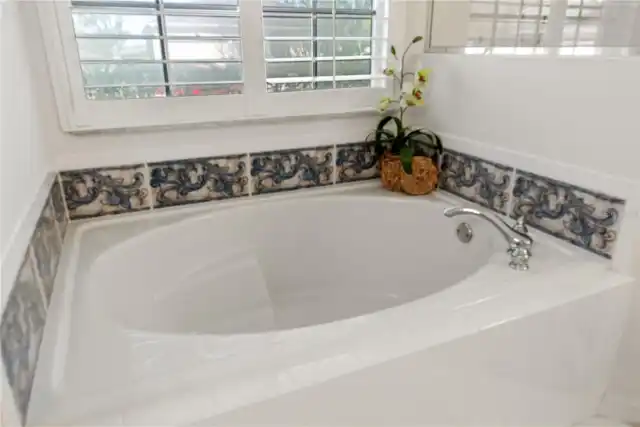 Listing Photo 18