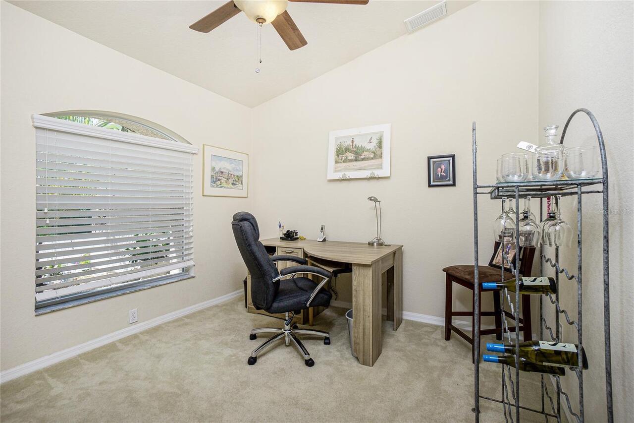 Listing Photo 15