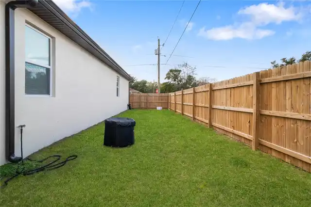 Listing Photo 17