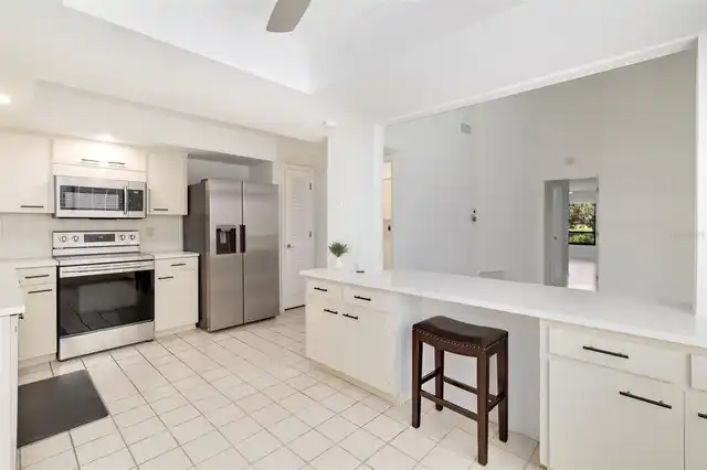 Listing Photo 15