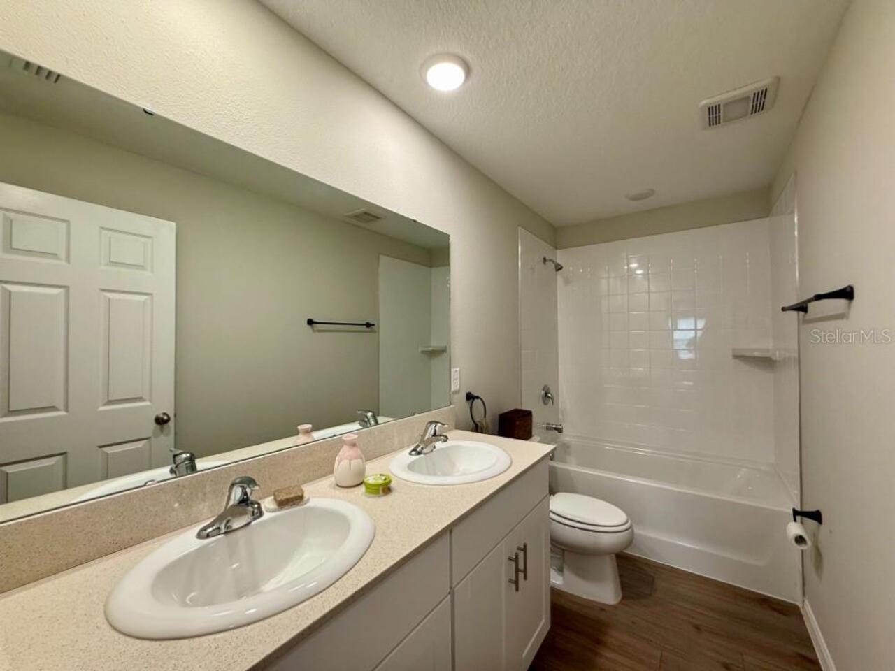 Listing Photo 23