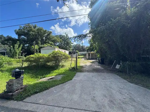 Listing Photo 9