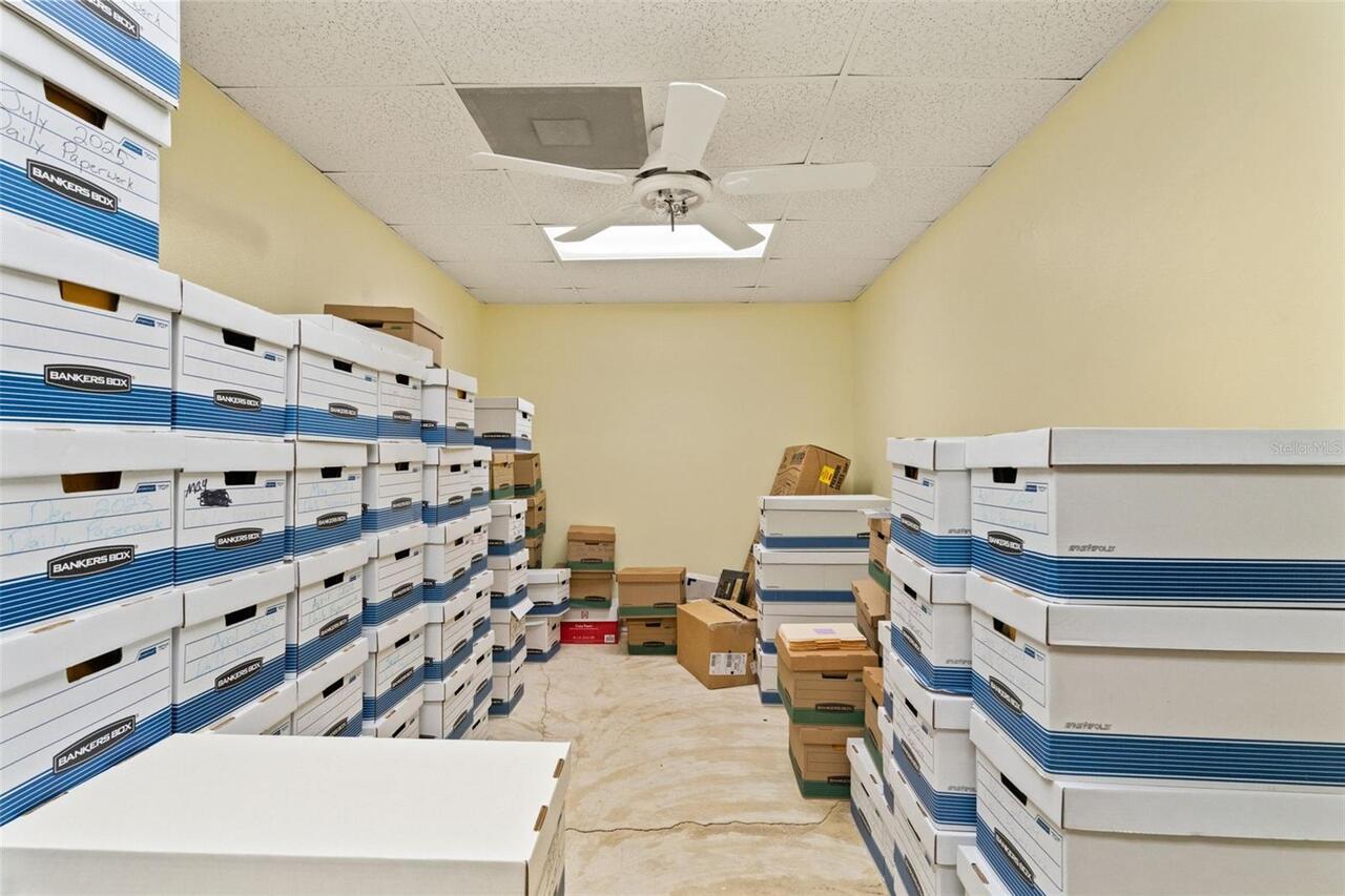 Listing Photo 10
