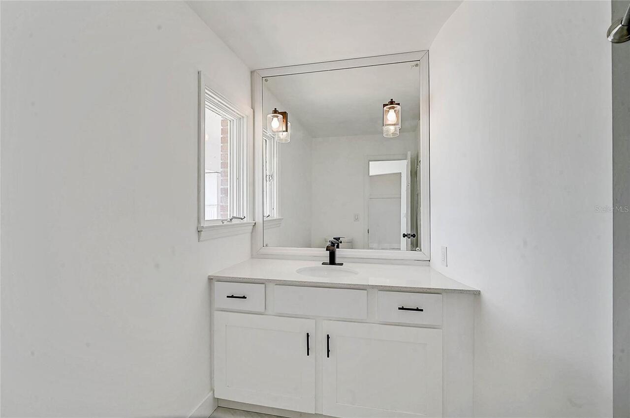 Listing Photo 37