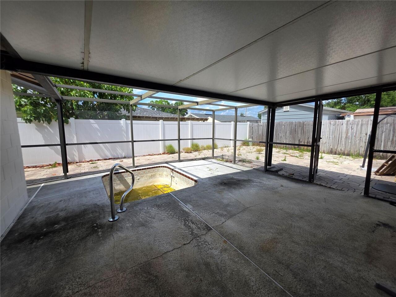 Listing Photo 18