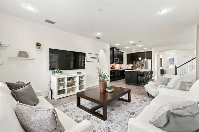 Listing Photo 21