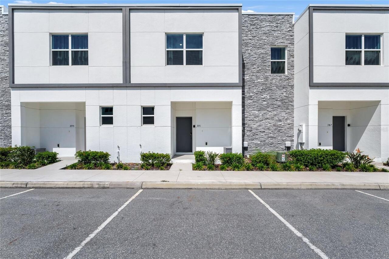 Davenport Real Estate