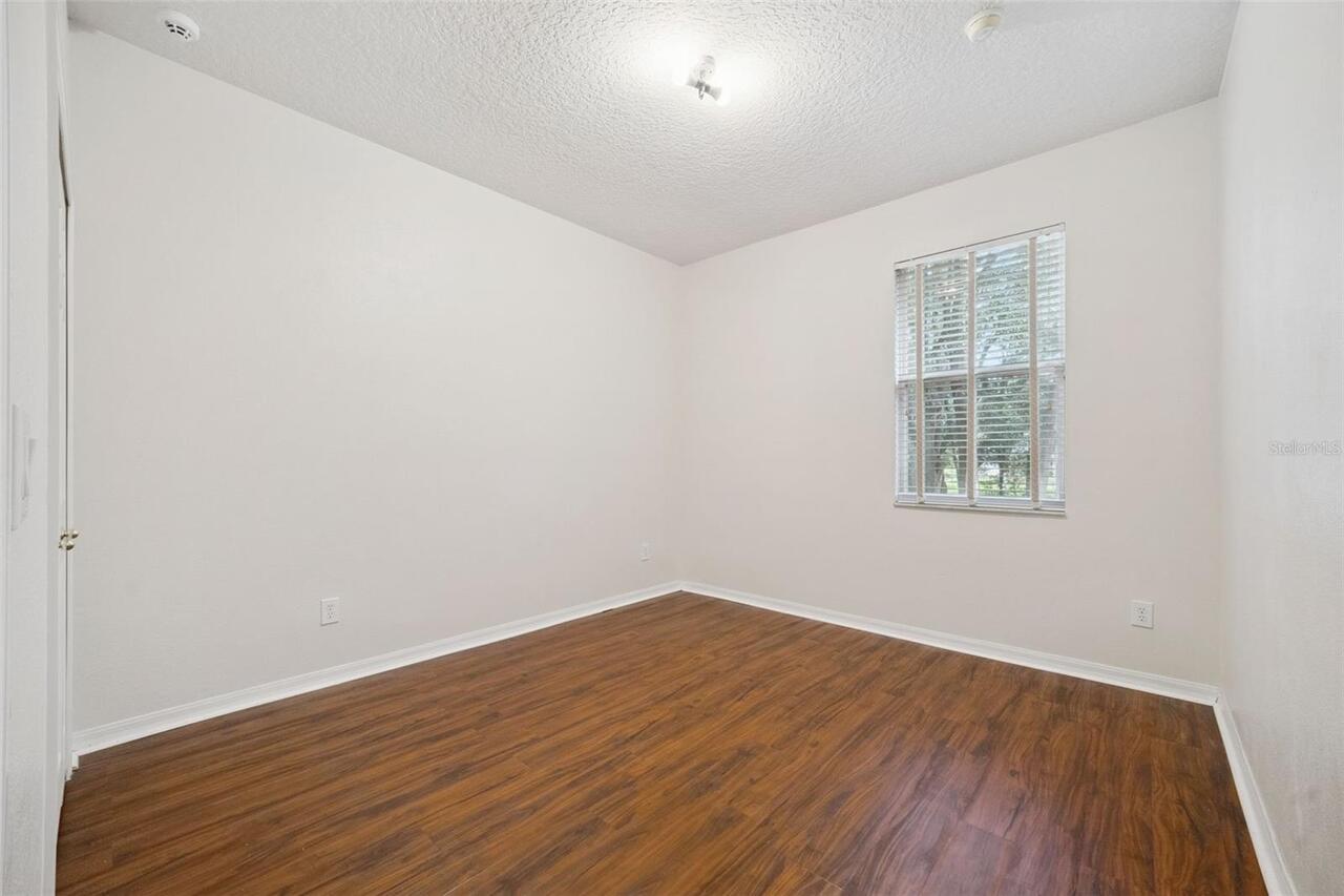 Listing Photo 20