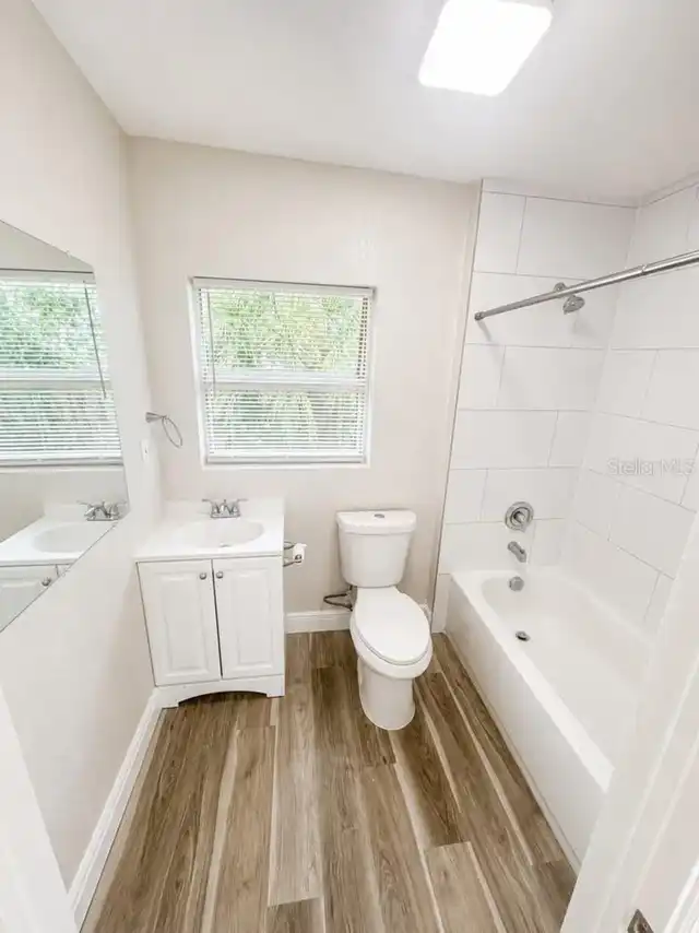 Listing Photo 6