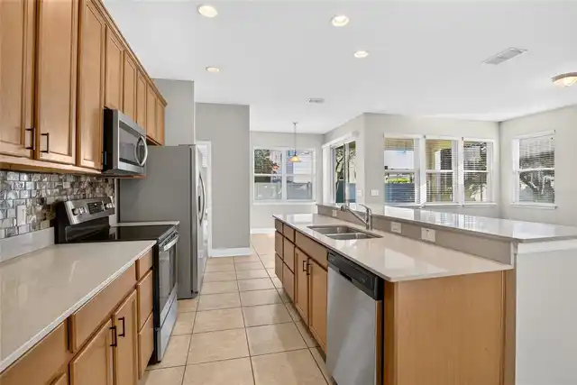 Listing Photo 16