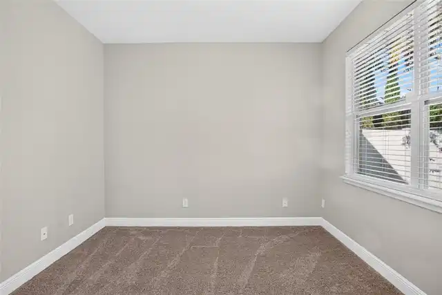 Listing Photo 42