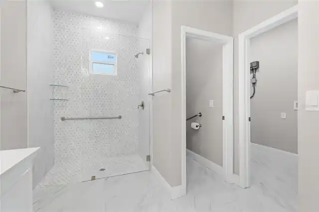 Listing Photo 41