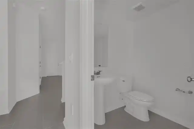 Listing Photo 8