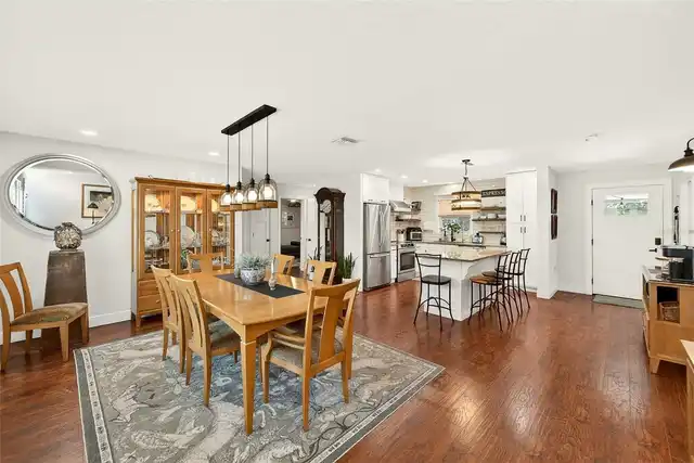 Listing Photo 7