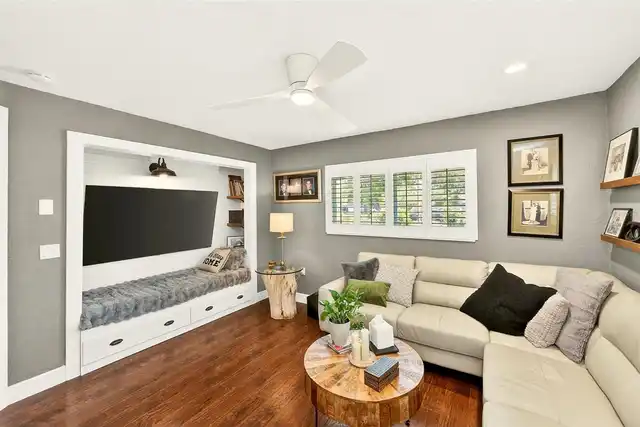 Listing Photo 22