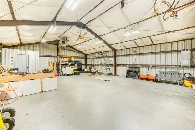 Listing Photo 35