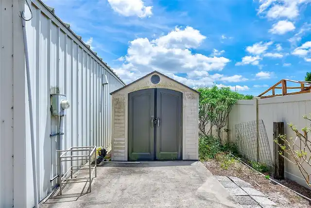 Listing Photo 39