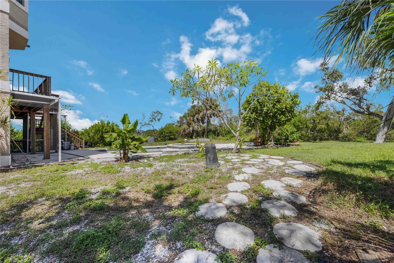 Listing Photo 42