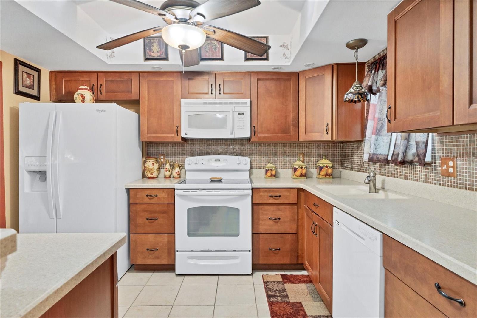 Listing Photo 8
