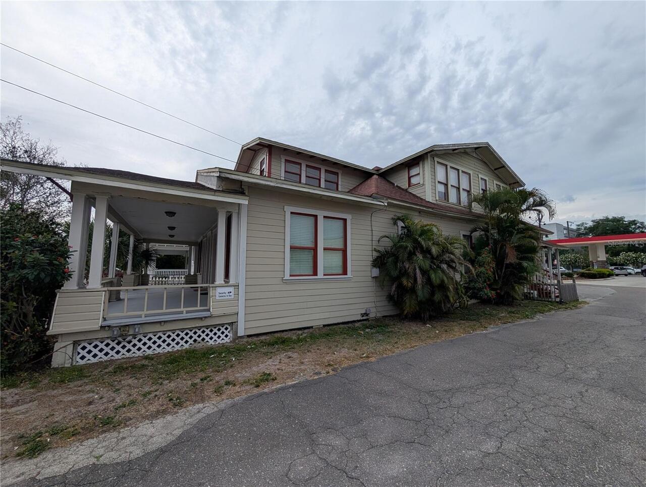 Listing Photo 13