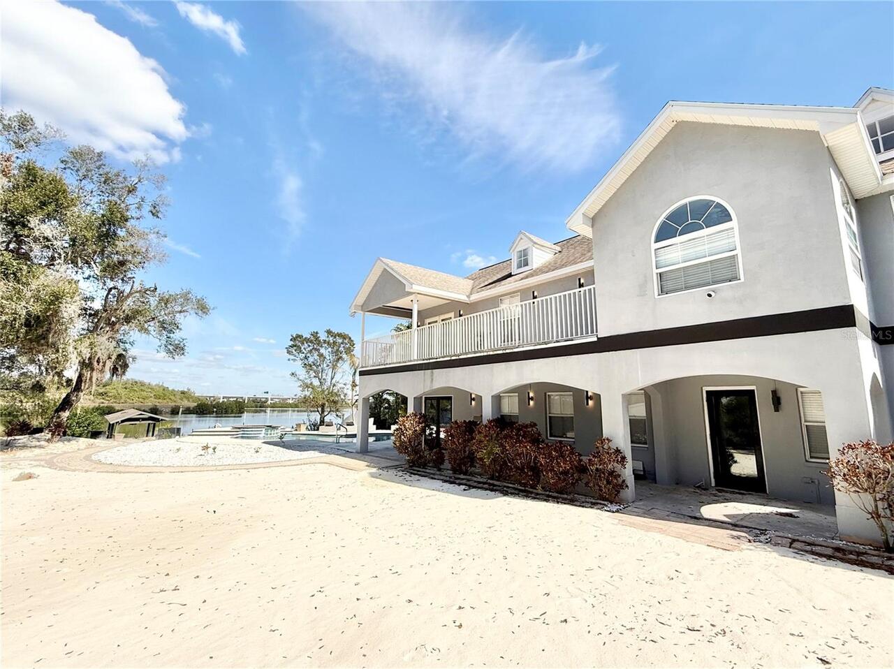 Listing Photo 15
