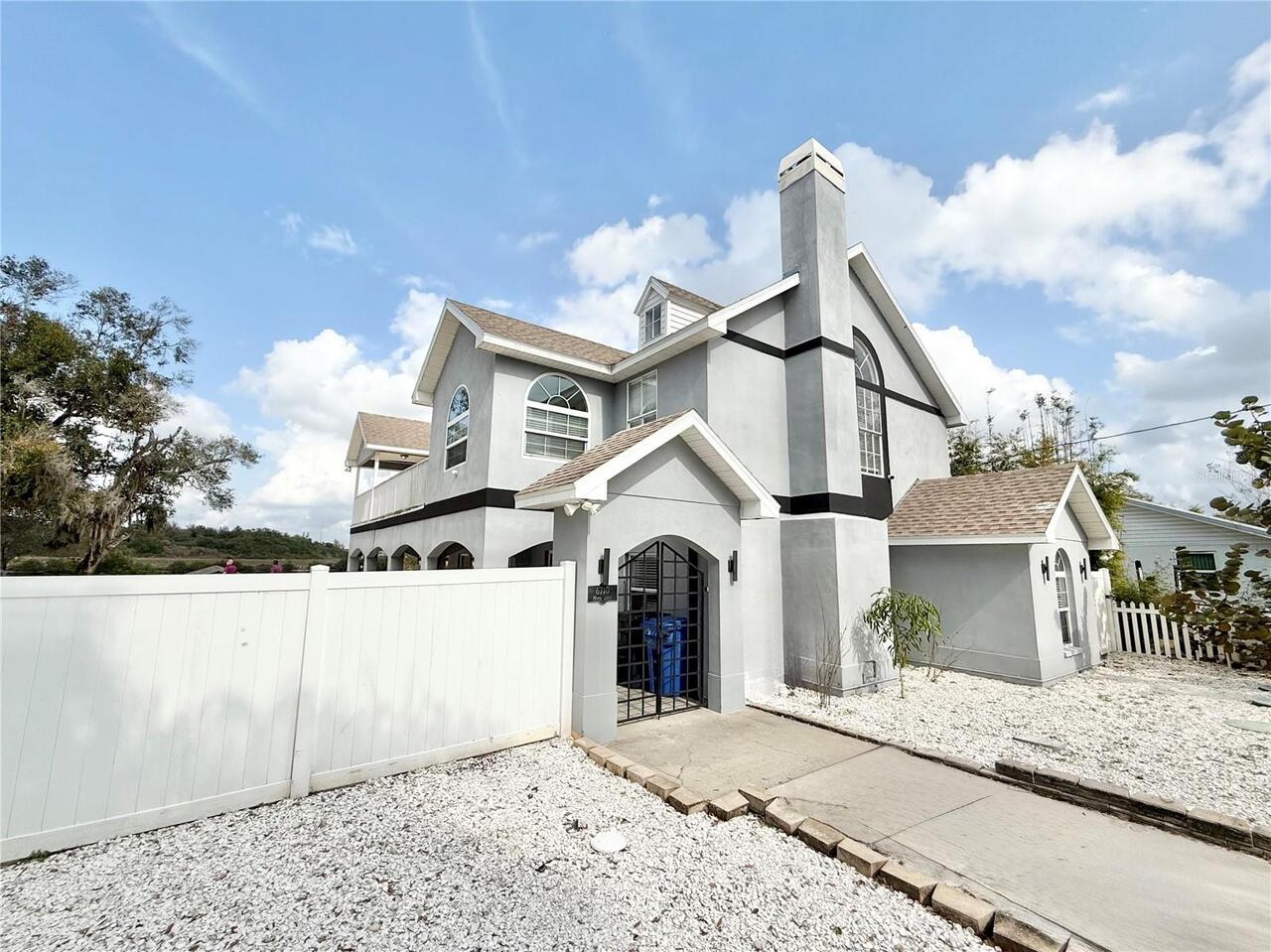 Listing Photo 17