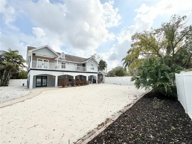 Listing Photo 13