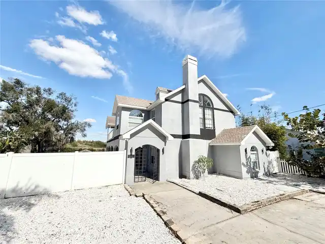 Listing Photo 18