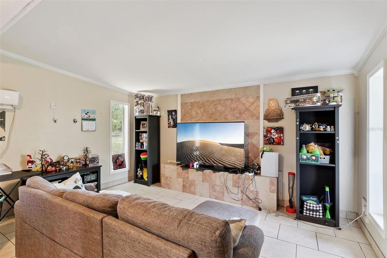 Listing Photo 7