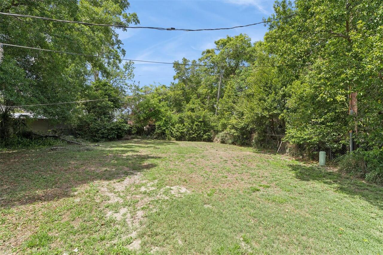 Listing Photo 18