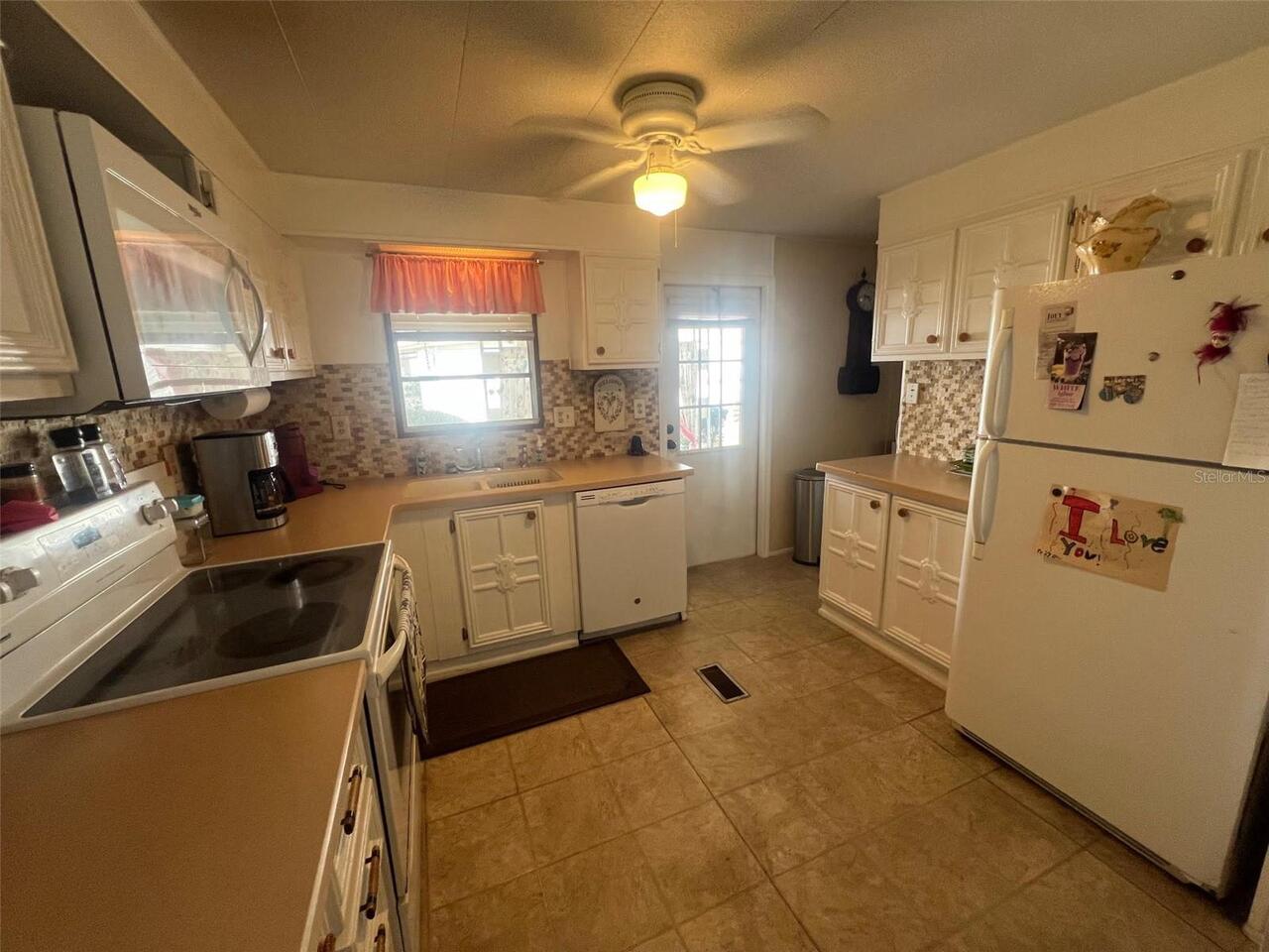 Listing Photo 5