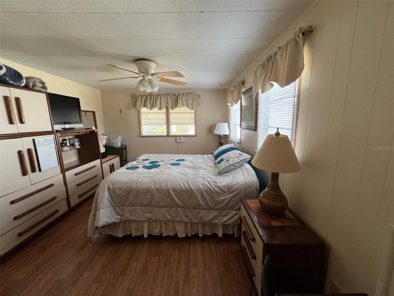 Listing Photo 25
