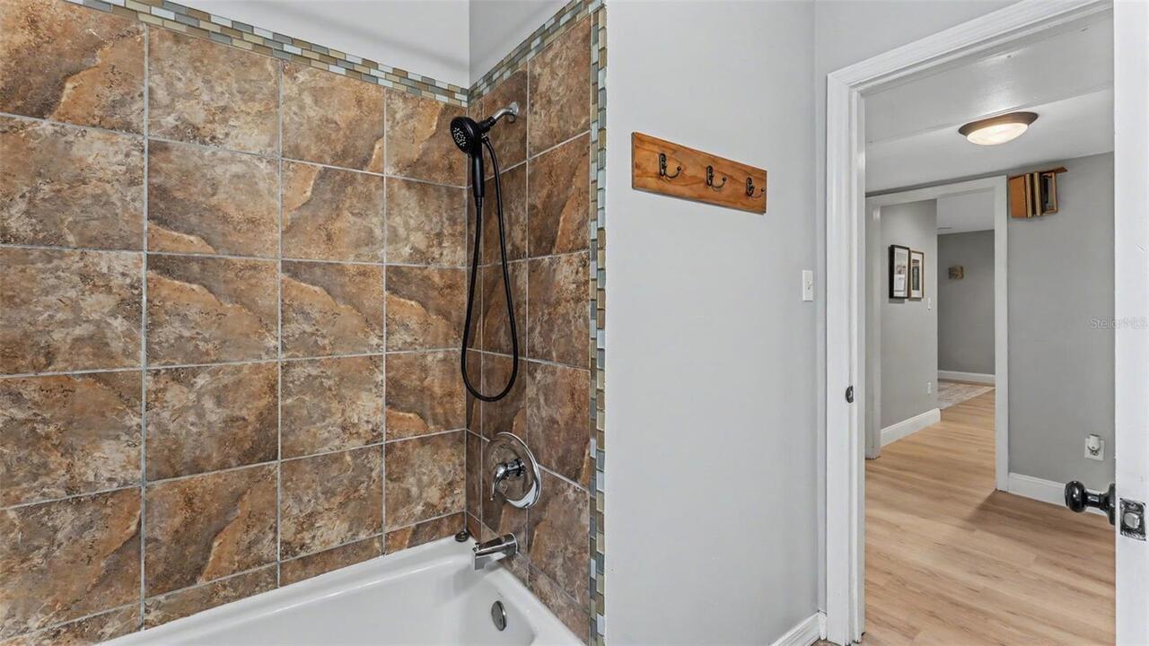 Listing Photo 33