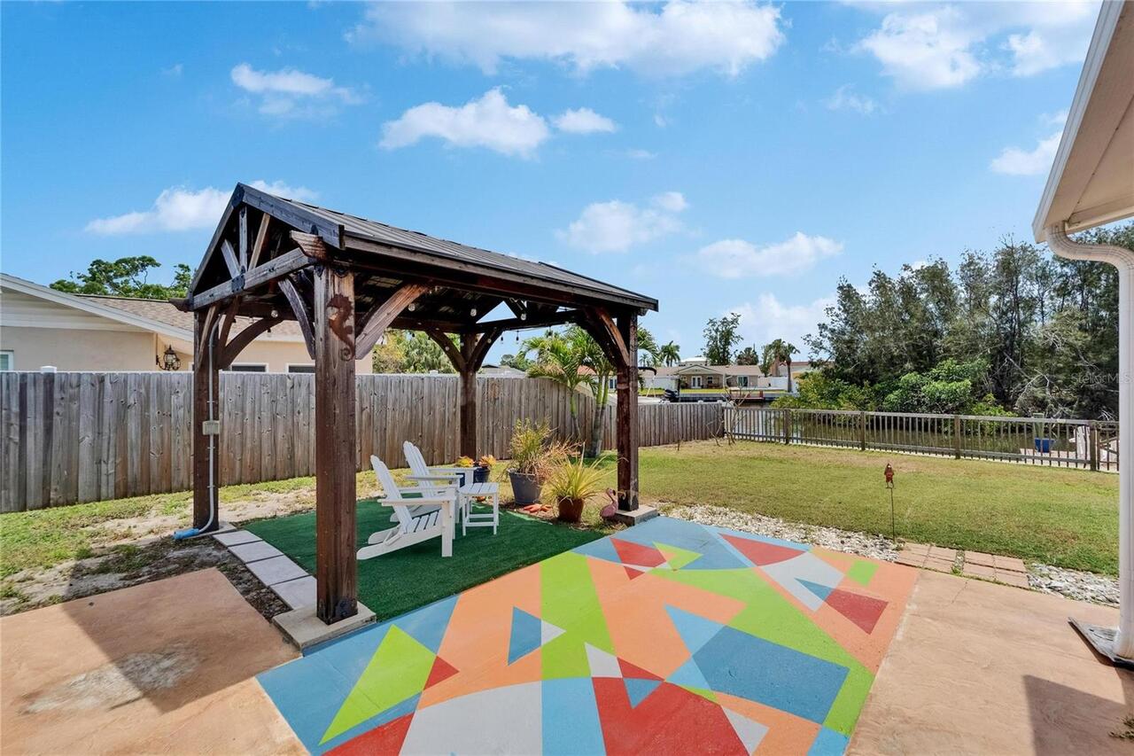 Listing Photo 18