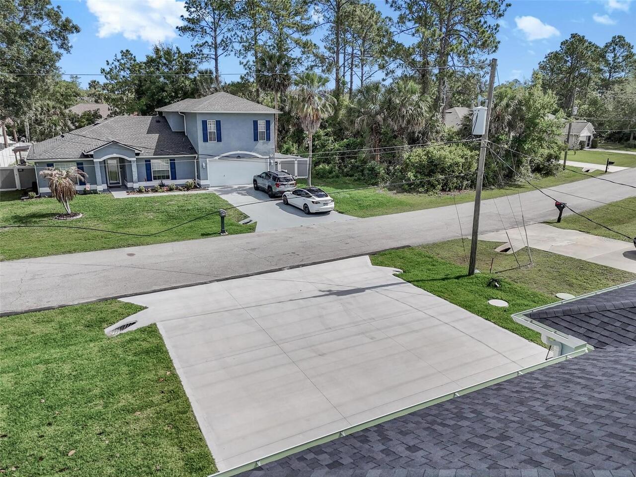 Listing Photo 11