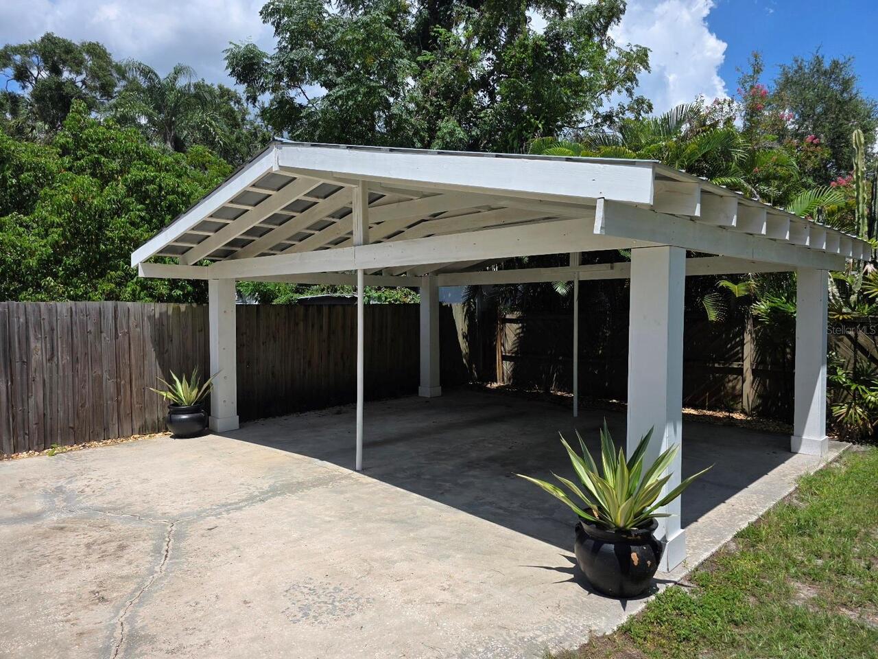 Listing Photo 7