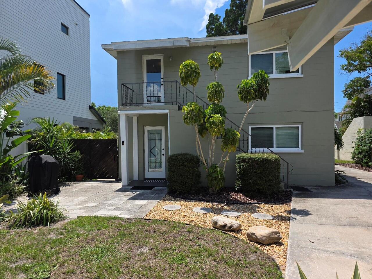 Listing Photo 9