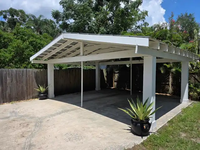 Listing Photo 7