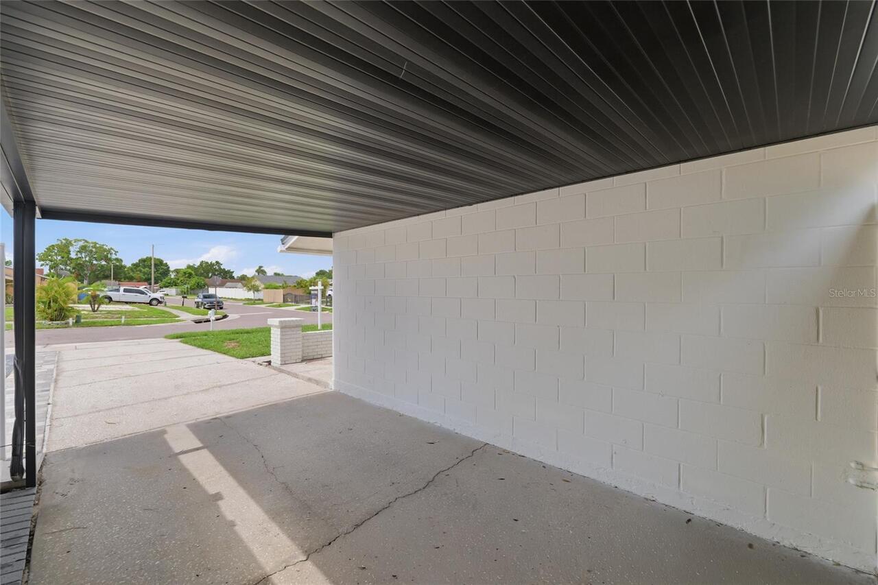 Listing Photo 16