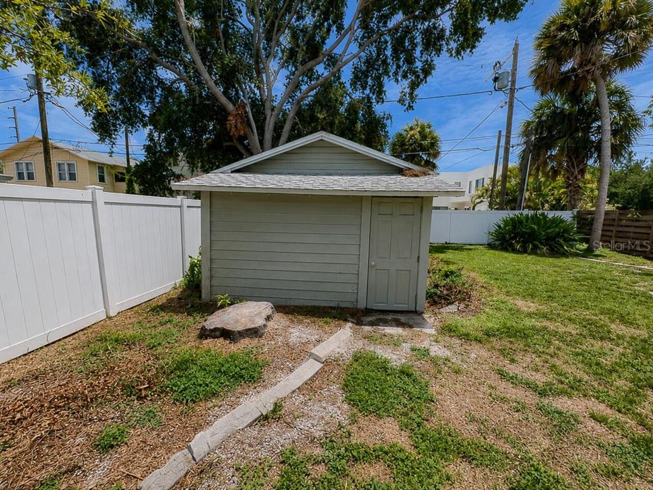 Listing Photo 38