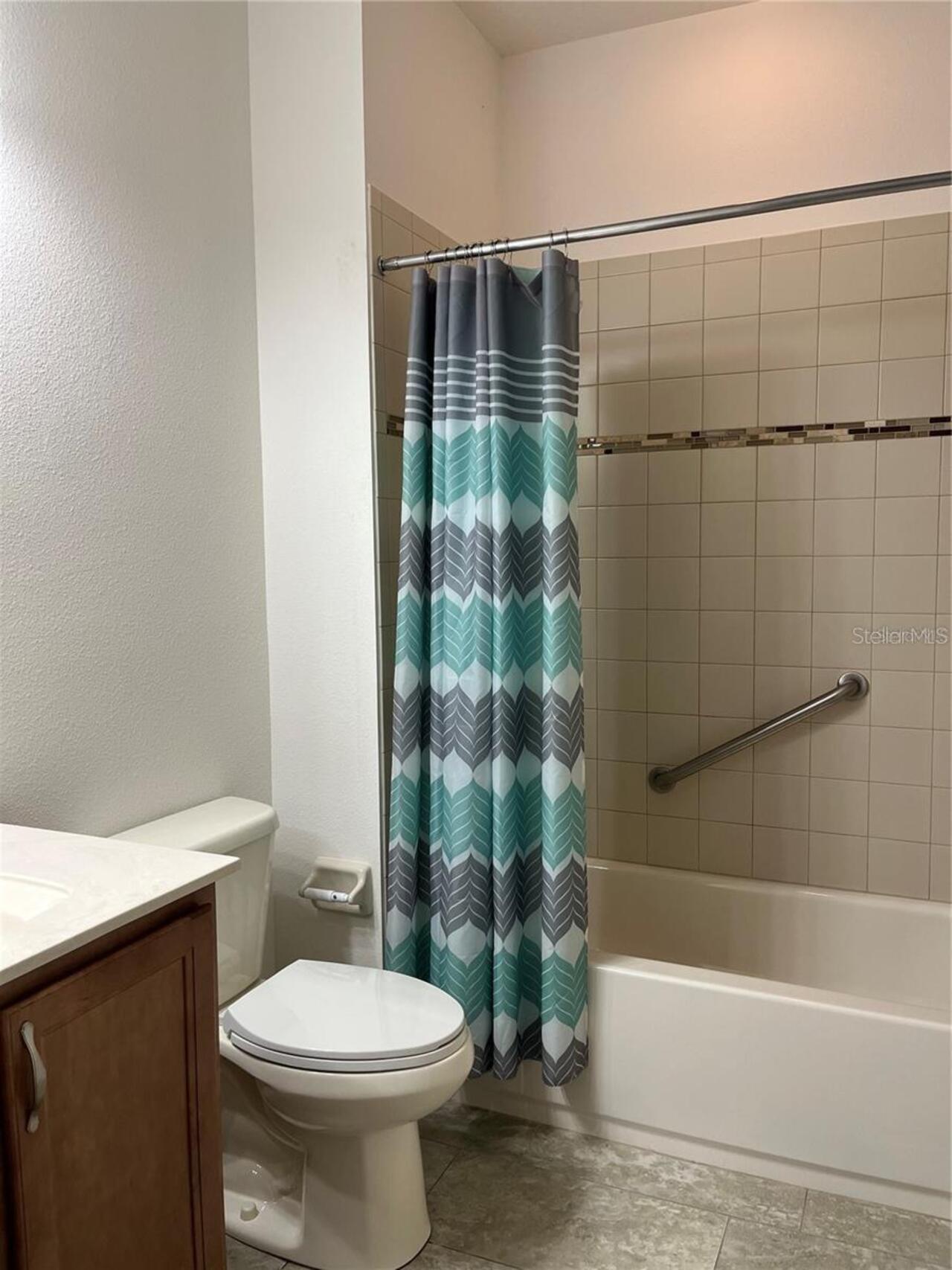 Listing Photo 11