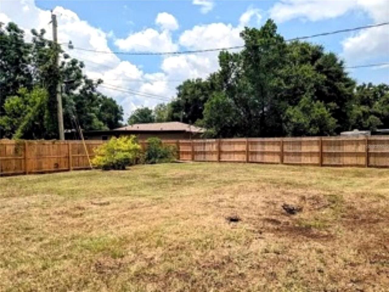 Listing Photo 10